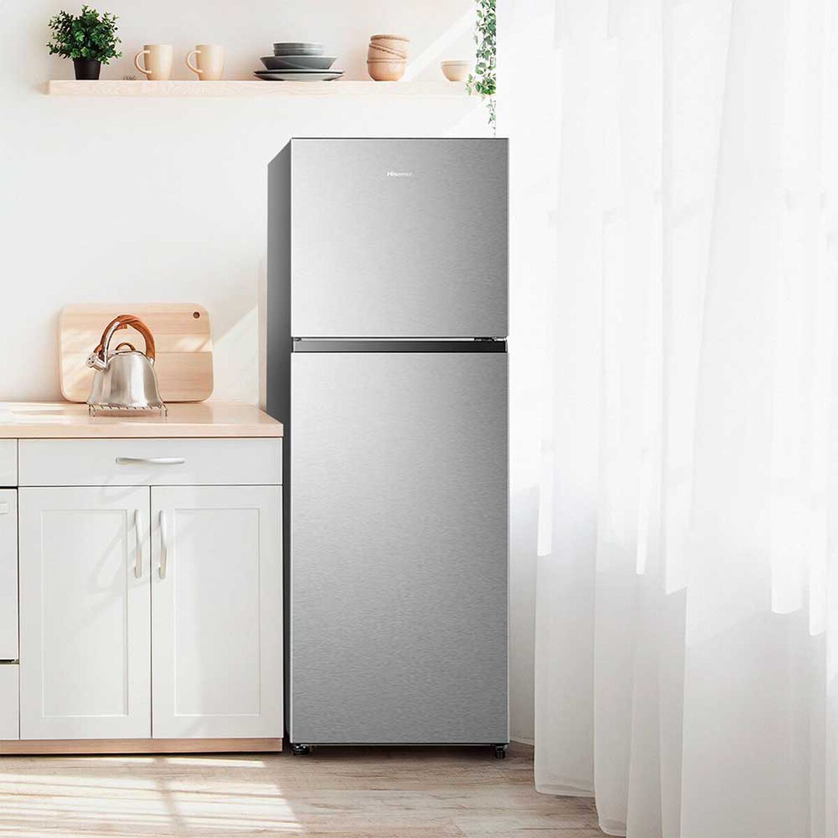 Refrigerador No Frost Hisense RD-42WR 324 lts.
