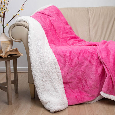 Manta de Poliéster Doral 127 x 152 cm Fluffy Fucsia
