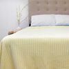 Frazada Poliéster Doral King Deluxe Amarillo