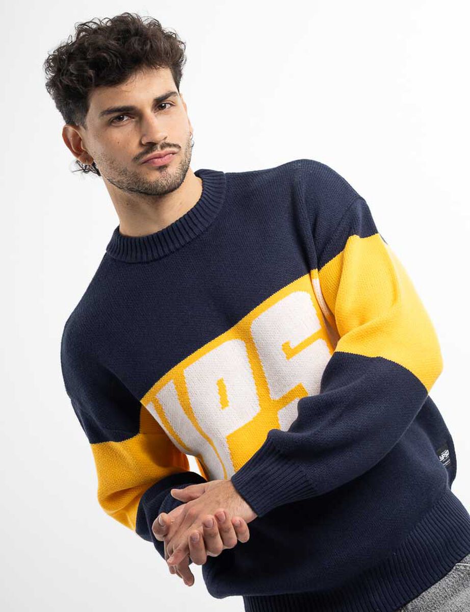 Sweater Coleccion Studio Boxy Fit Hombre Icono