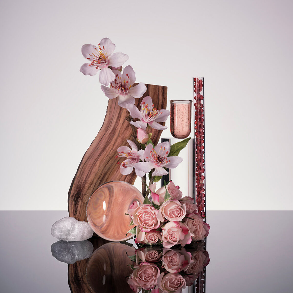 Perfume Carolina Herrera 212 VIP Rosé EDP 30 ml