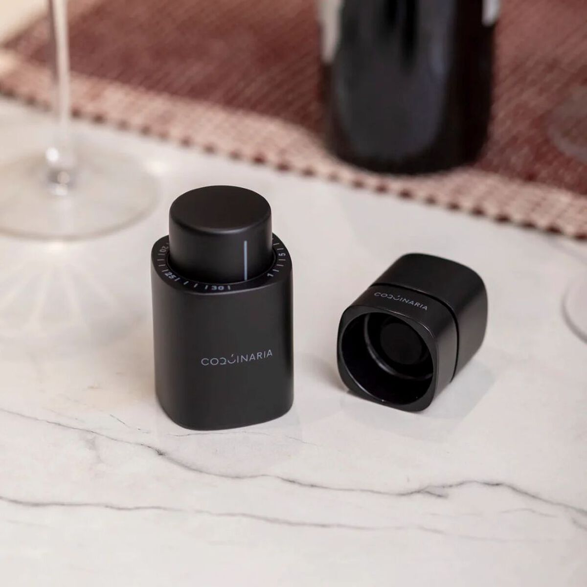 Set Sellador de Vino y Espumante al Vac&iacute;o Coquinaria 2 Piezas