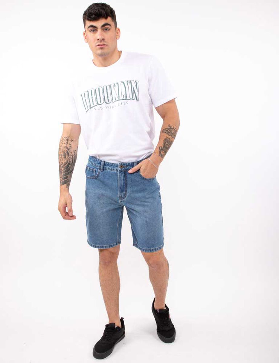 Bermuda Regular Hombre Icono