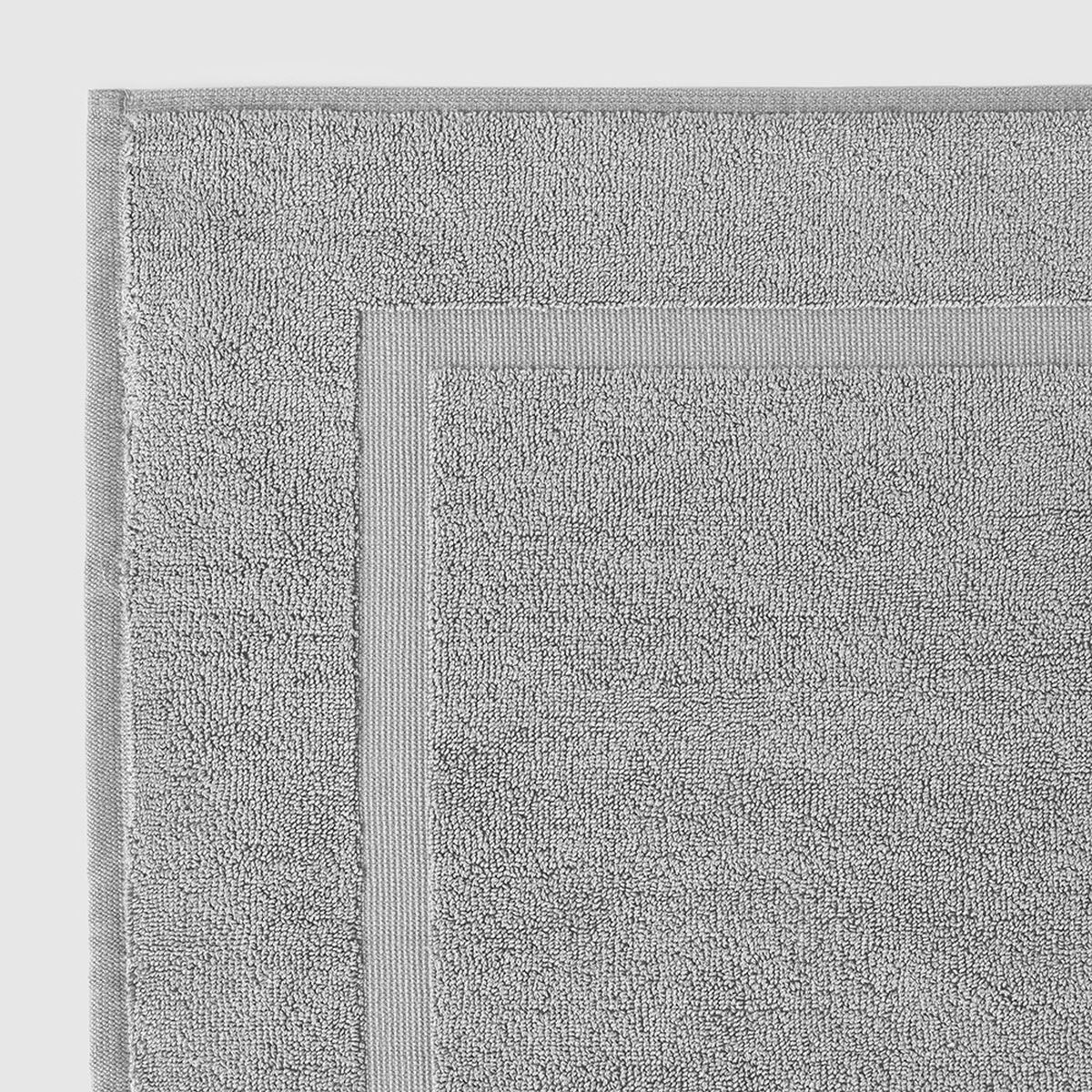 Piso de Ba&ntilde;o Cannon Solid 700g 50x80 cm Pearl