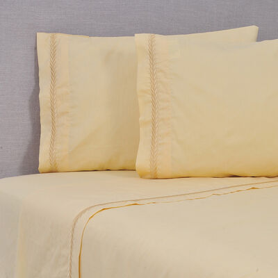 Imagen 1 del producto Juego de Sábana Mashini 2 Plazas Bordadas Ramas Amarillo