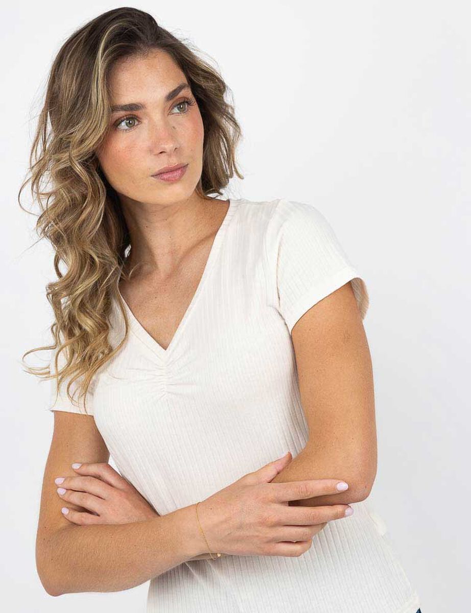 Polera Cuello V Manga Corta Mujer Zibel