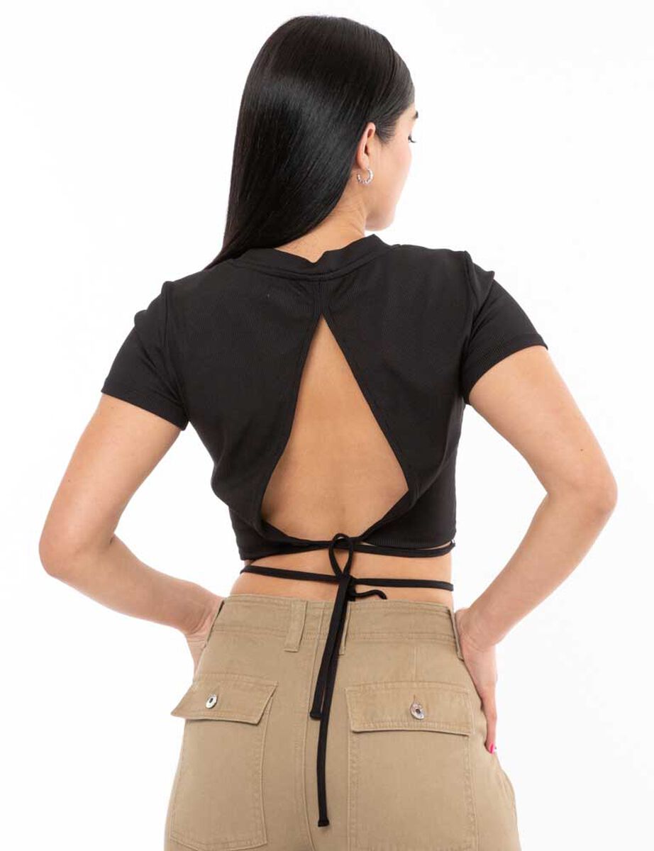 Polera Crop Manga Corta Escote Espalda Mujer Icono