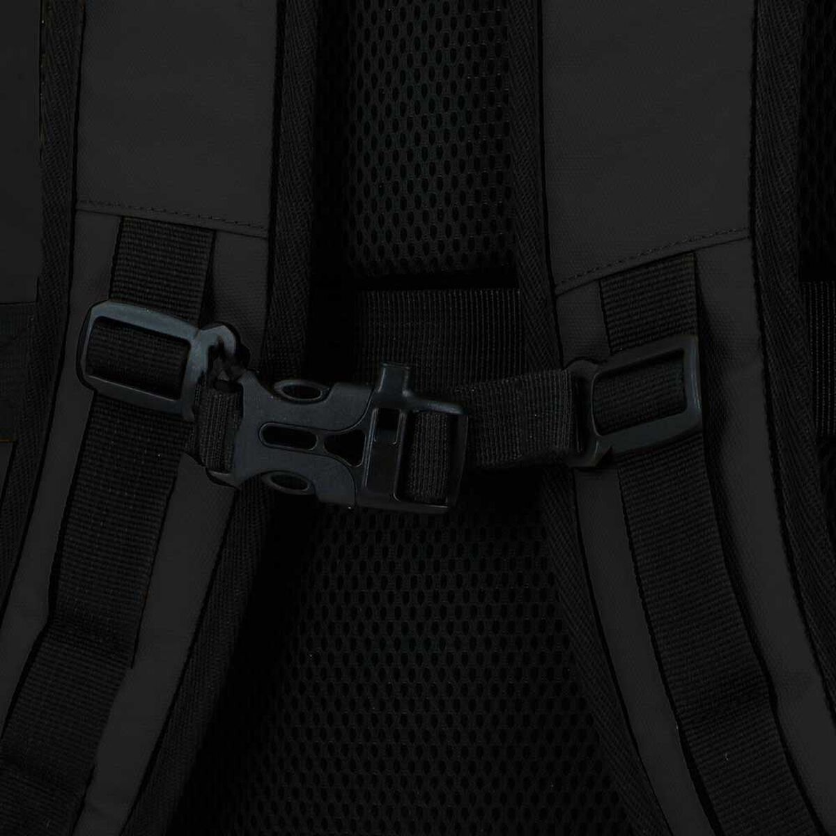 Mochila de Viaje Xtrem Discovery 5XT 42 lts Negro Matte