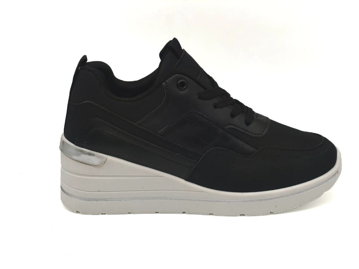 Zapatilla Urbana Mujer Portman Club