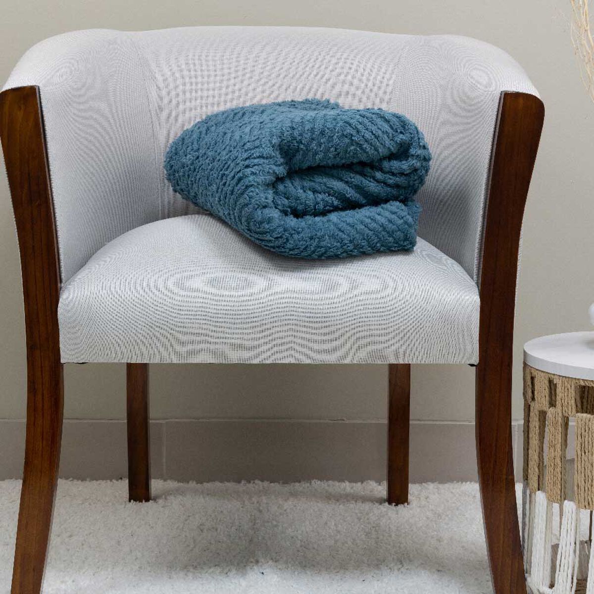 Manta Doral Chiporro Jacquard 127x152 cm Azul Piedra
