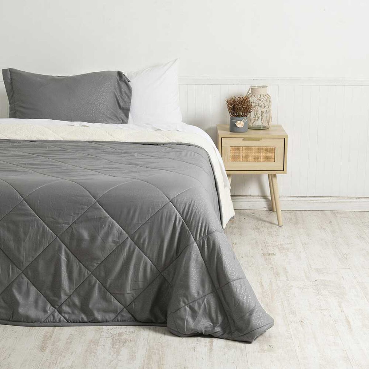 Plumón Emboss Sherpa Mashini 1,5 Plazas Liso Gris