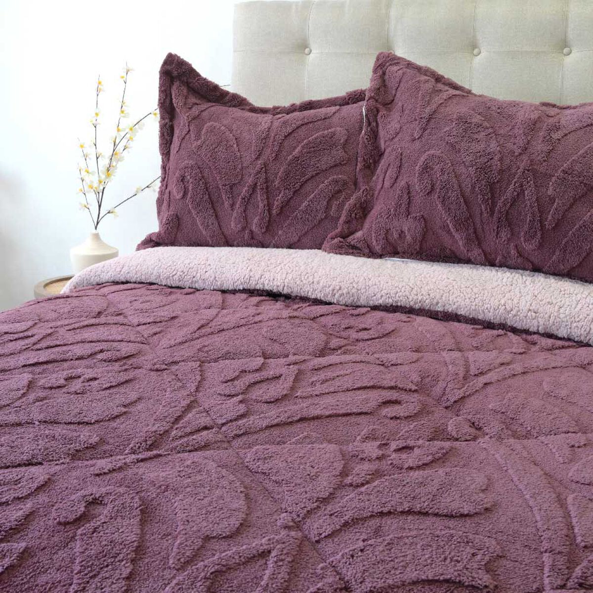 Cubrecama Doral King Jacquard Liso Obispo