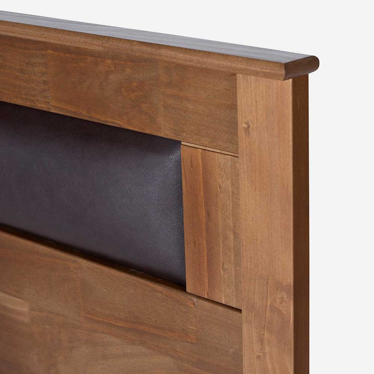 Cama Europea Rosen Base Dividida 2 Plazas New Style 6 + Respaldo + 2 Veladores Ferrara