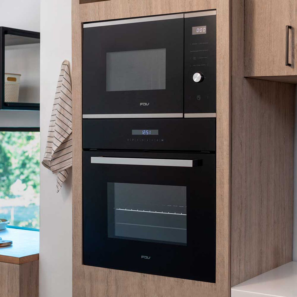 Horno Empotrado Fdv DeS&iacute;gn Touch 58 lts.