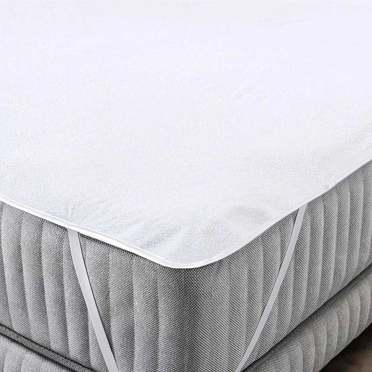 Cubrecolch&oacute;n American Family King Terry Waterproof Blanco