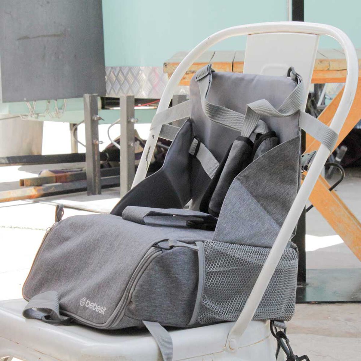 Silla Booster Gris J25