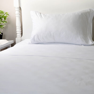 Imagen 2 del producto Juego de Sábanas Doral 1,5 Plazas Embossed Blanco