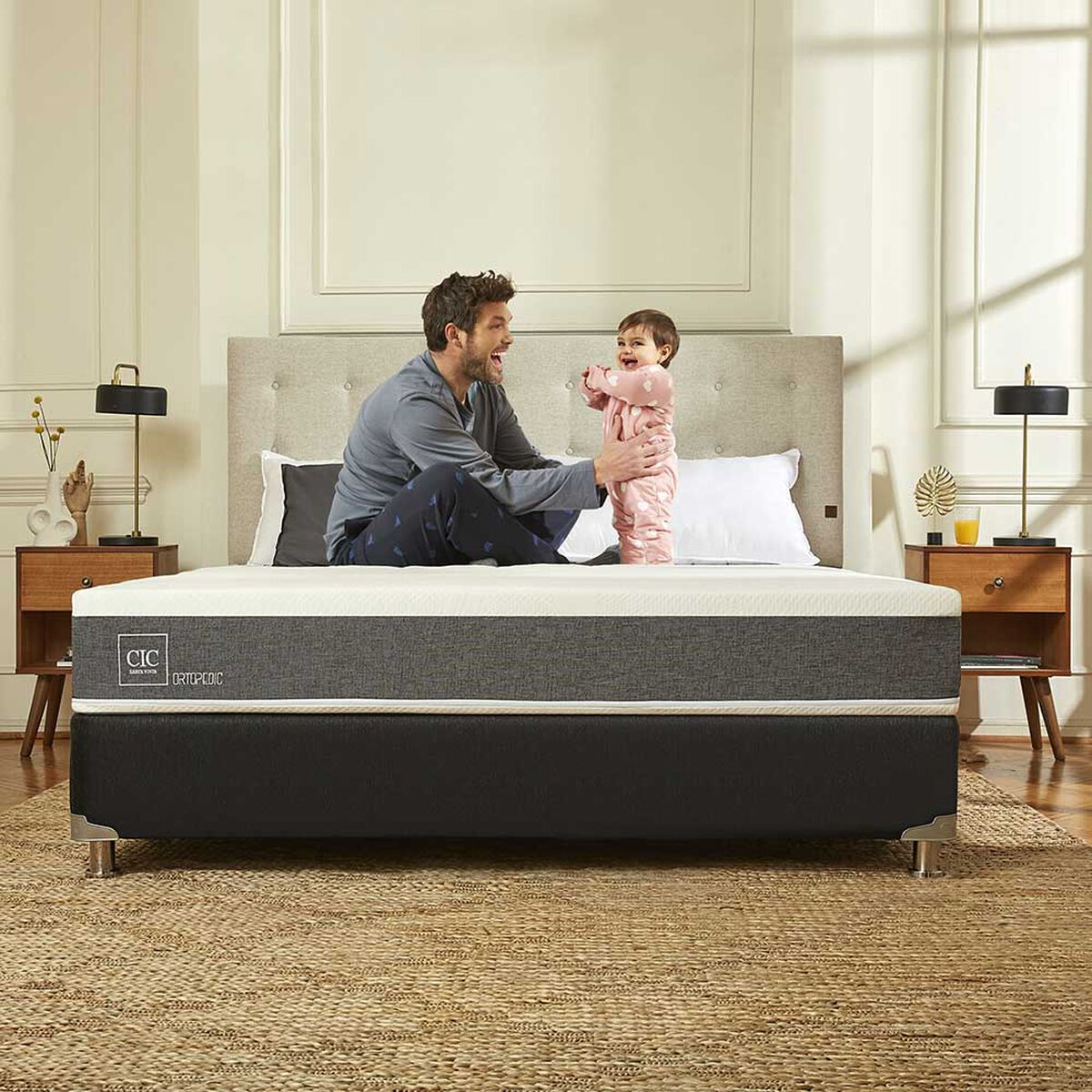 Box Spring CIC 1,5 Plazas Ortopedic + Respaldo + Velador Olmo + Almohada