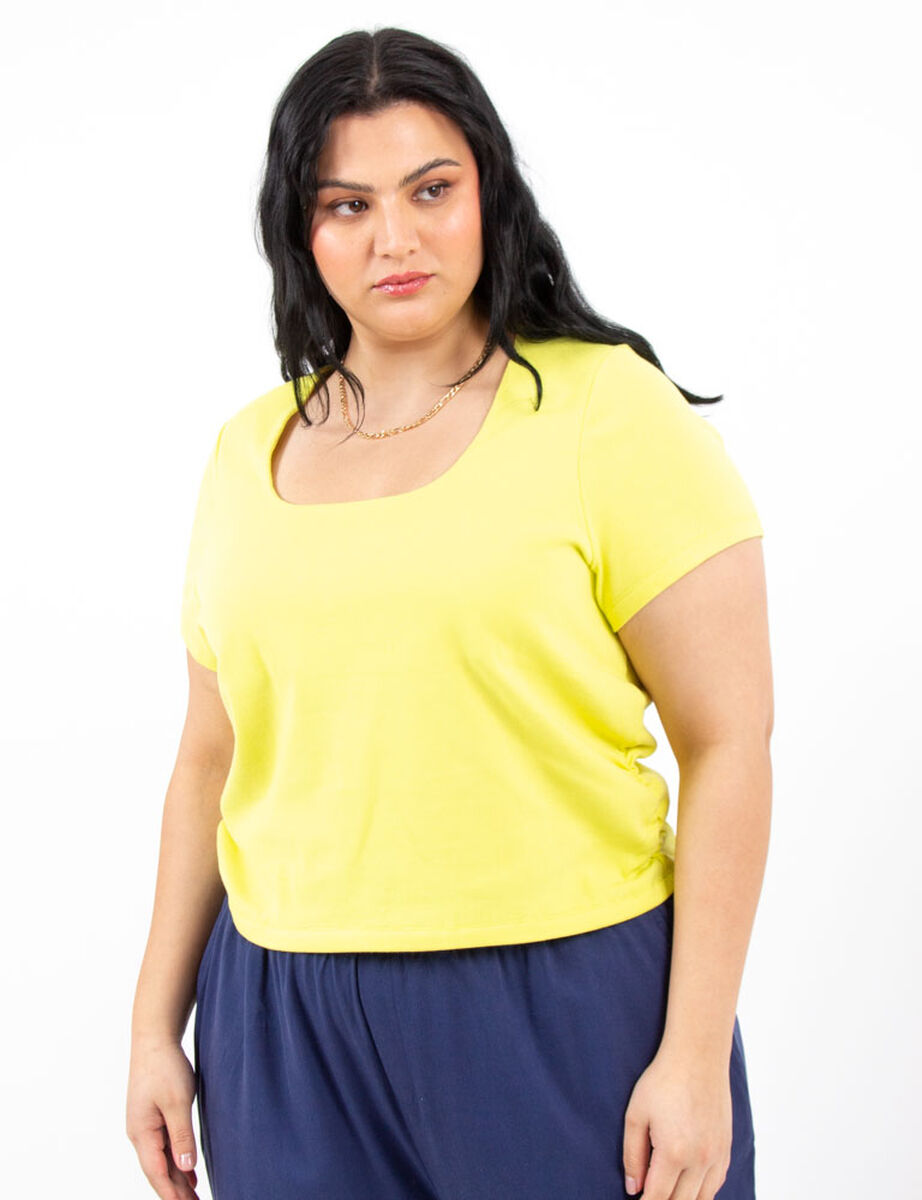 Polera Lisa Manga Corta Cuello Cuadrado Mujer Extralindas