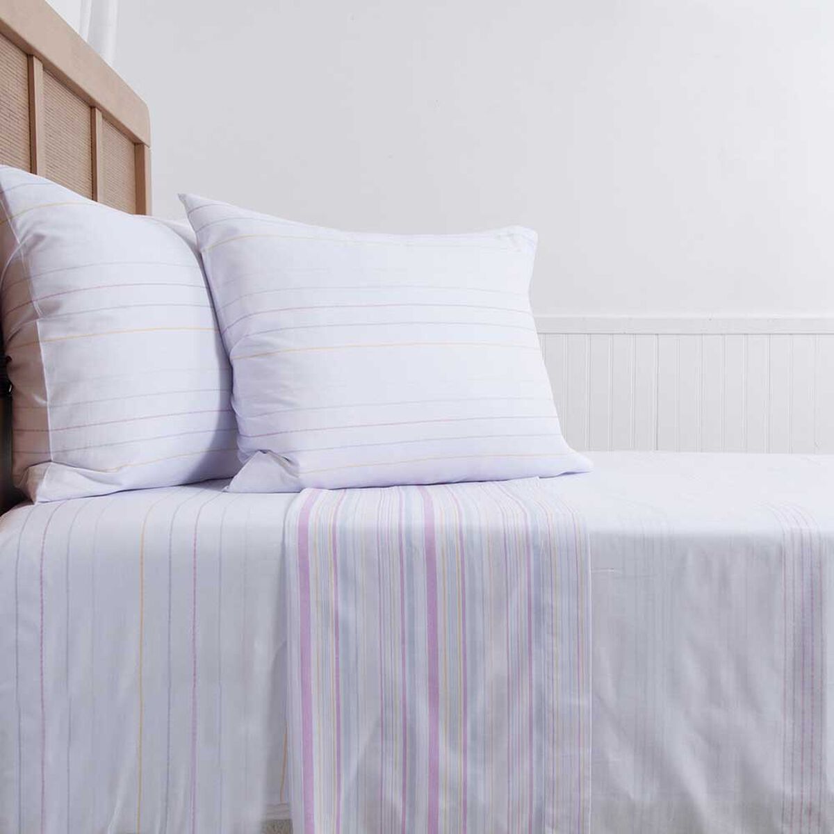 Juego de S&aacute;banas Estampada Mashini 144 Hilos King Cherries