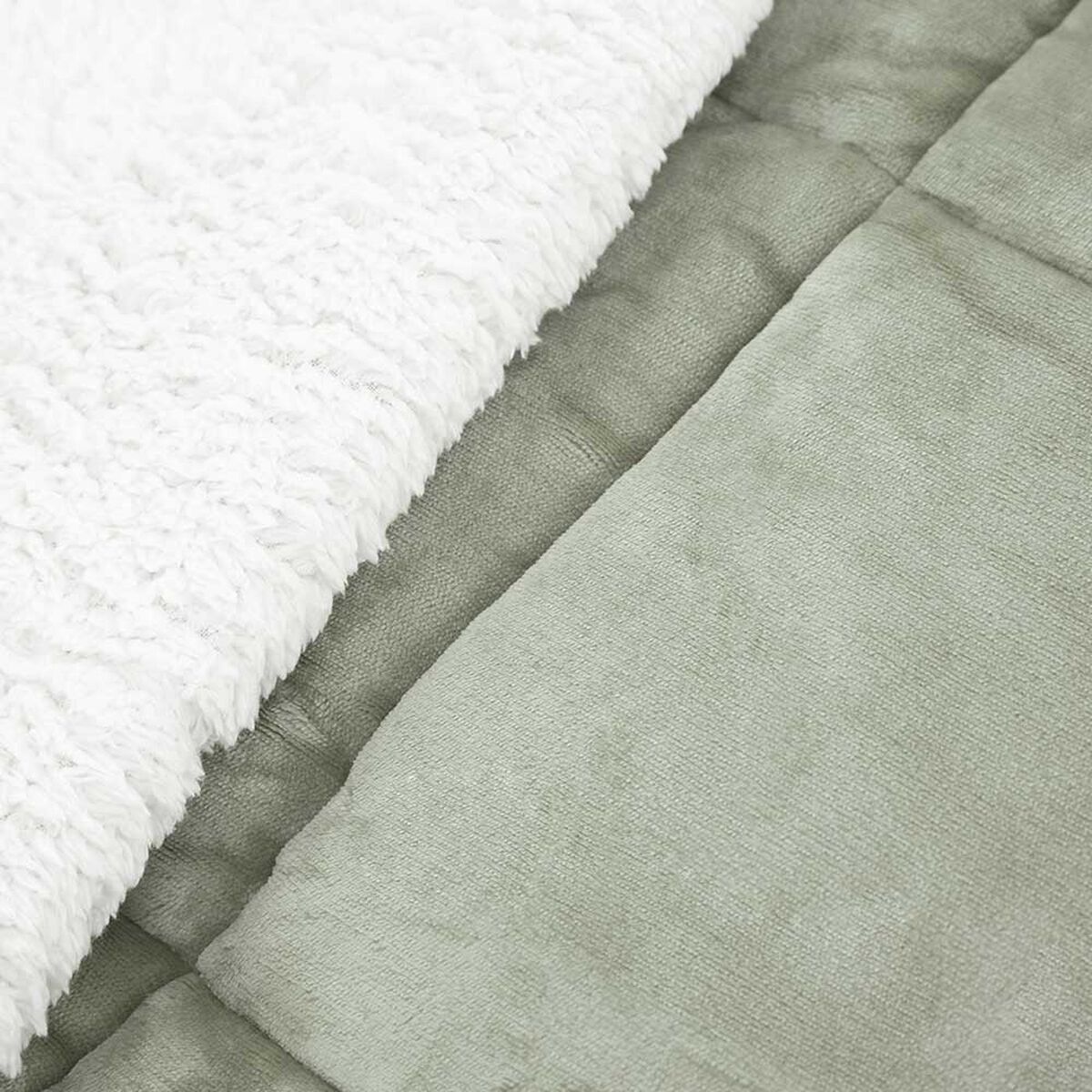 Plumón Flannel Sherpa Casanova King Liso Verde