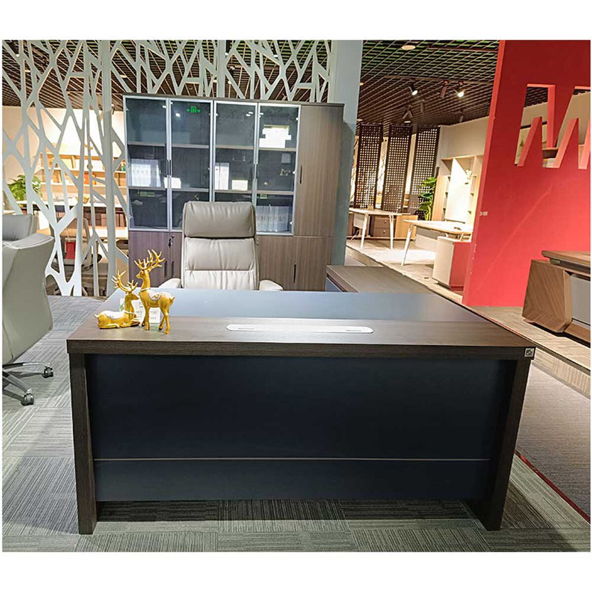 Escritorio Rodler Max Café 180 x 160 cm.