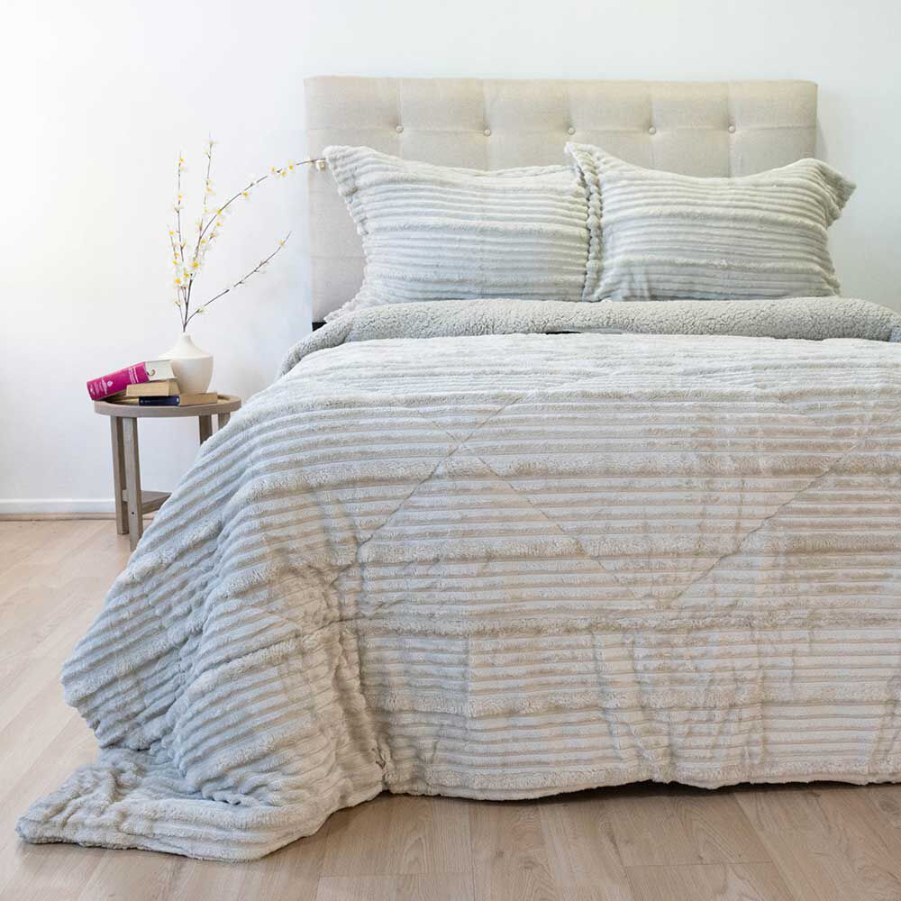 Cubrecama Doral King Touch Nebula Sherpa Beige