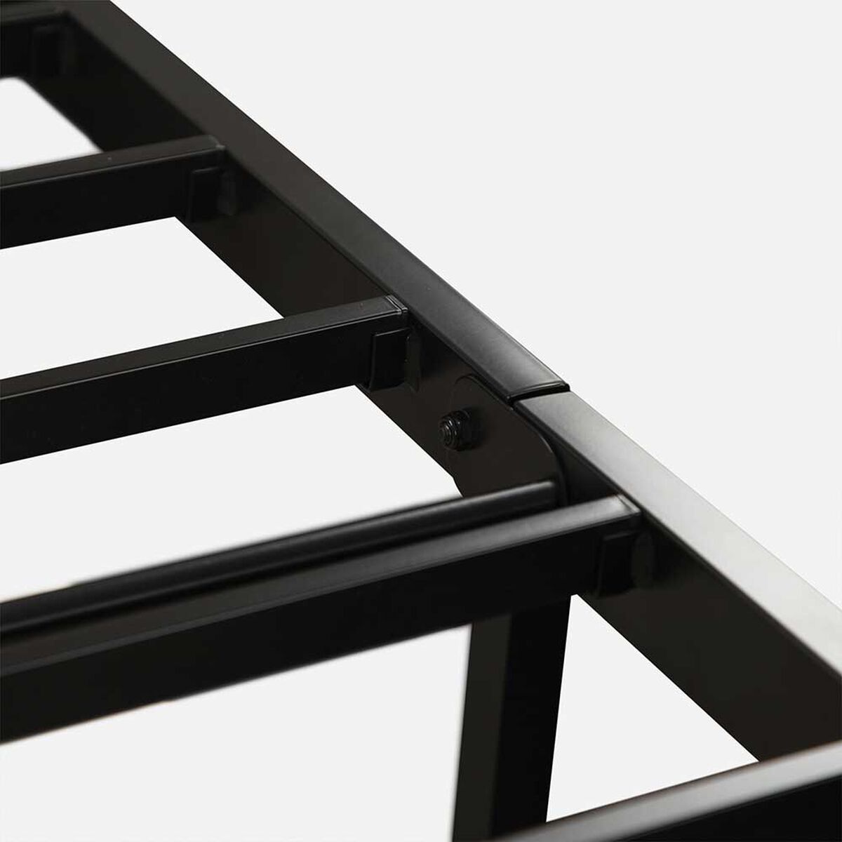 Cama Europea CIC Iron Smart 1,5 Plazas Ortopedic + Respaldo Black Tapizado + Faldón