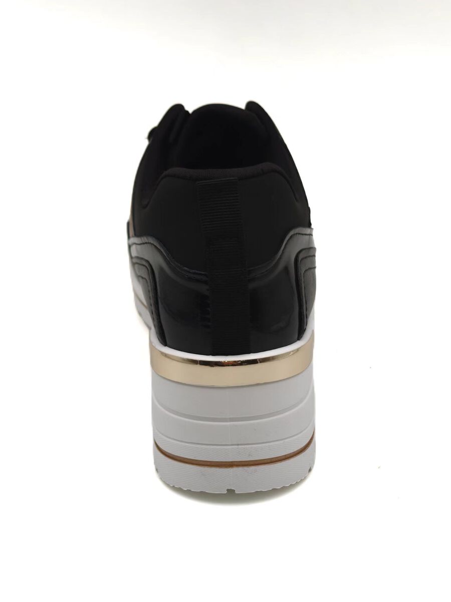 Zapatilla Urbana Mujer Portman Club