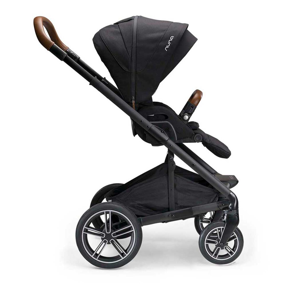 Coche Paseo Mixx Next Caviar Nuna