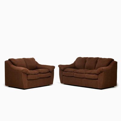 Imagen 1 del producto Juego de Living Cabsur Galicia Sofá 3 Cuerpos + Sofá 2 Cuerpos Chenille Chocolate