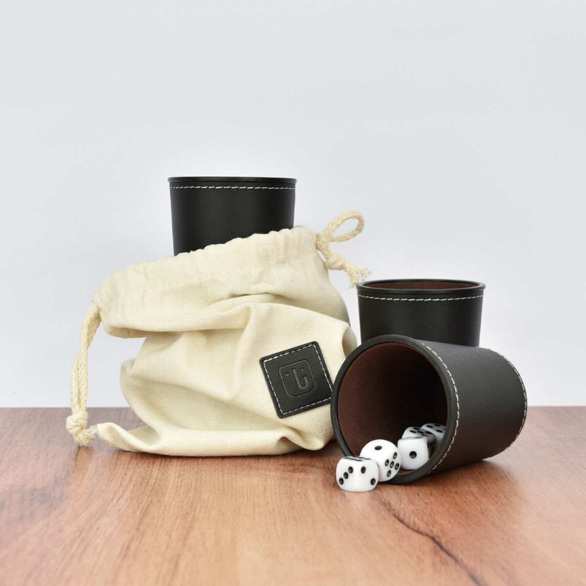 Juego de 4 Cachos Eco Cuero Negro Simplit
