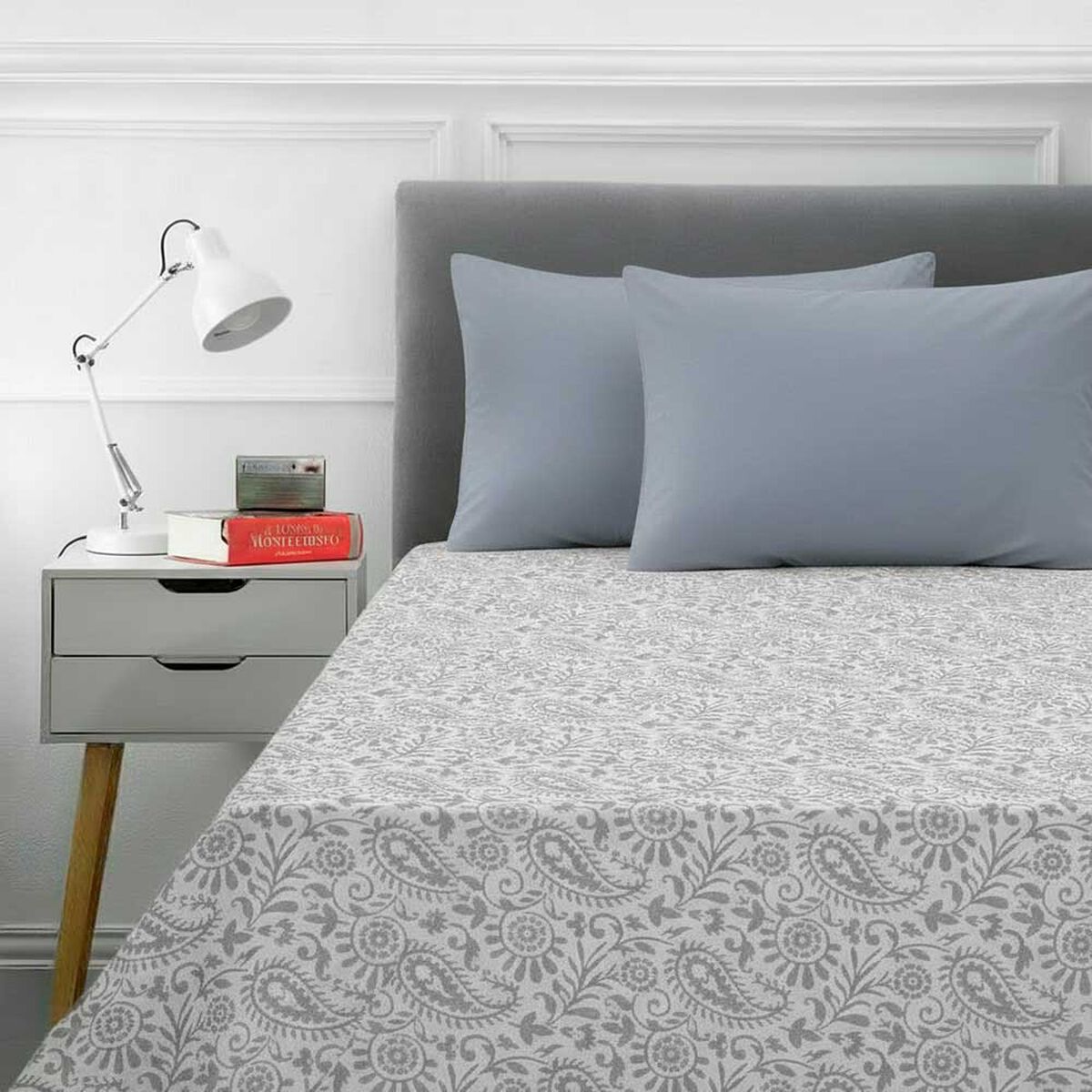 Juego de S&aacute;banas B&aacute;sica Casanova  1.5 Plazas 144 Hilos