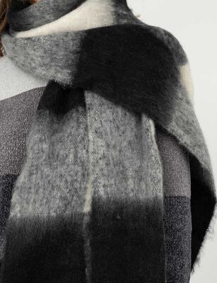 Imagen 2 del producto Bufanda de Lanas con Flecos Mujer Bside