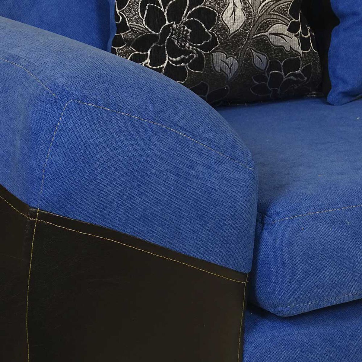 Sofá Elegant Detail Houston 3 Cuerpos Negro Azul