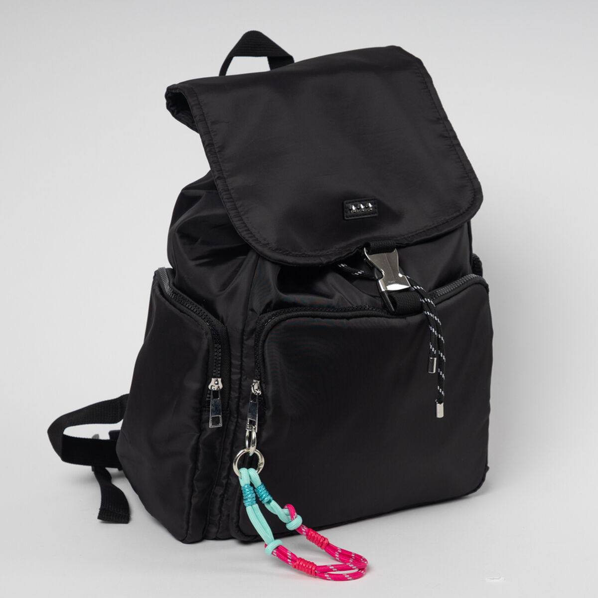 Mochila Backpack Negro Icono