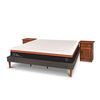 Cama Europea Curve CIC King Bee Comfort + 2 Veladores