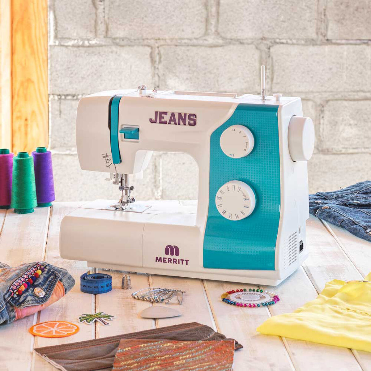 Máquina de Coser Brazo Libre Merritt ME Jeans Edition