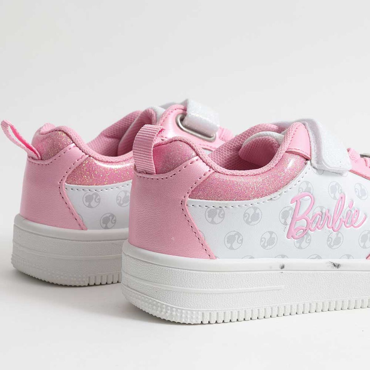 Zapatilla Urbana Logos Ni&ntilde;a Barbie