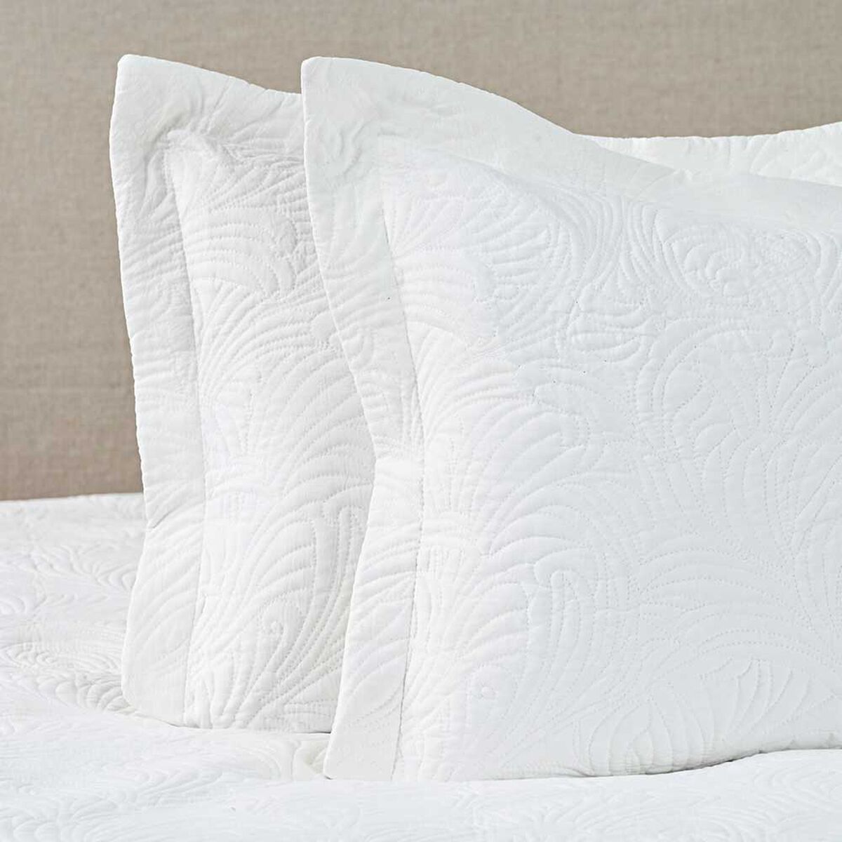 Quilt Cannon King Matelado Blanco