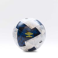 Balón de Fútbol Umbro Neo Swerve 5 Blanco