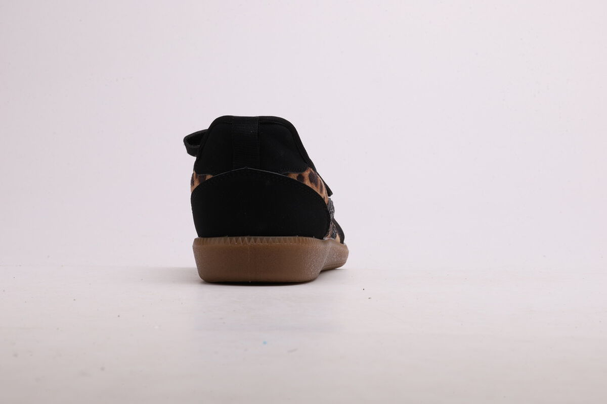 Zapatilla Urbana Mujer Icono
