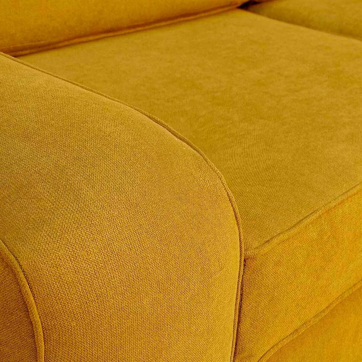 Juego de Living Elegant Detail Boston Sof&aacute; 3 Cuerpos + Dos Sillones 1 Cuerpo Oro