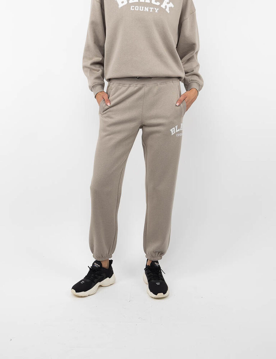 Pantal&oacute;n Derportivo Mujer Black County