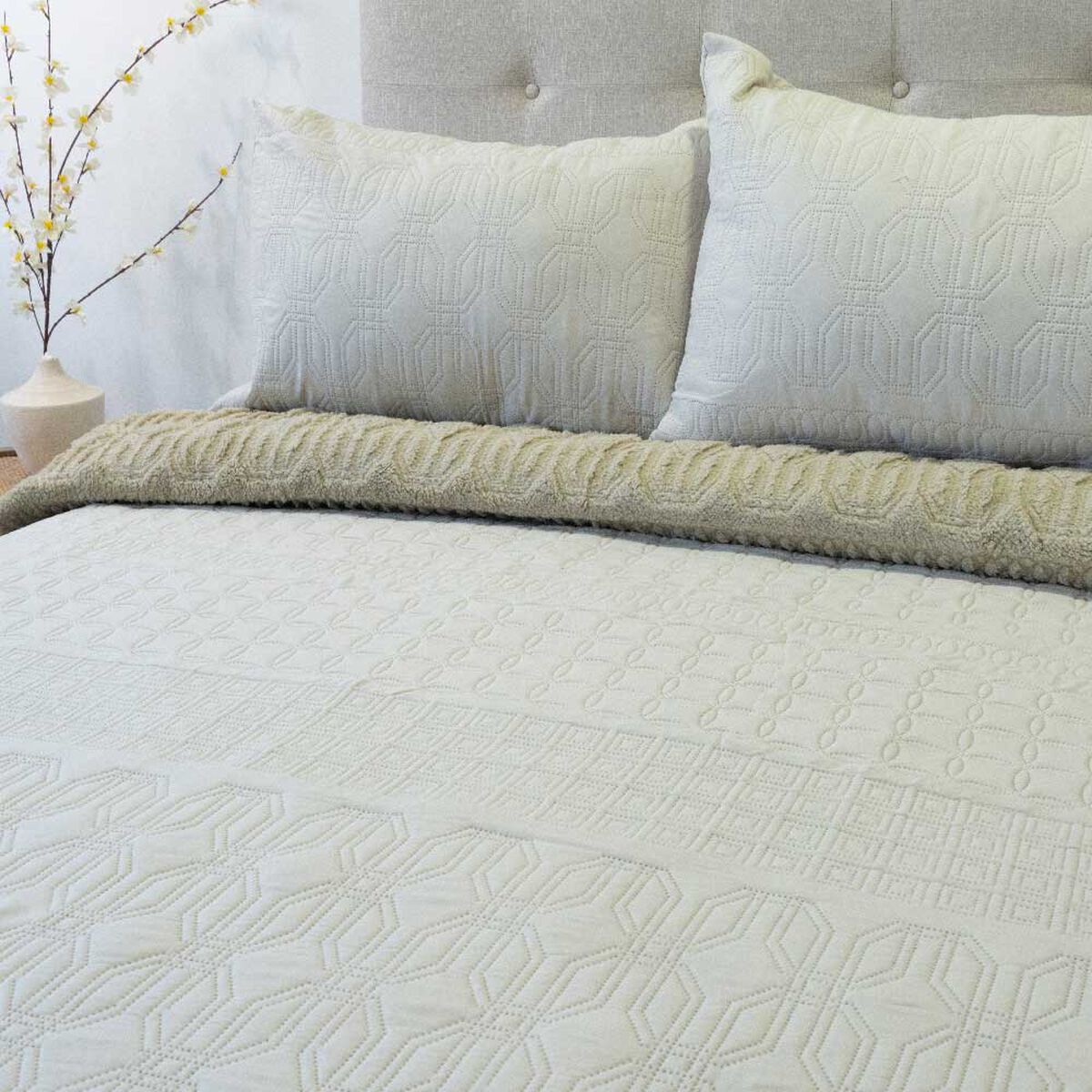 Quilt Doral 2 Plazas Viena Liso Beige