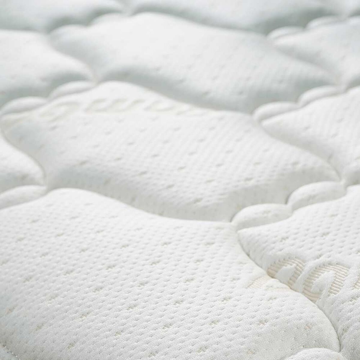 Cama Europea Celta 2 Plazas Bamboo + 2 Almohadas