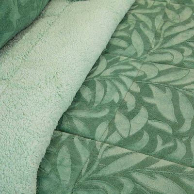 Imagen 2 del producto Cubrecama Doral King Verde Outboss Sherpa