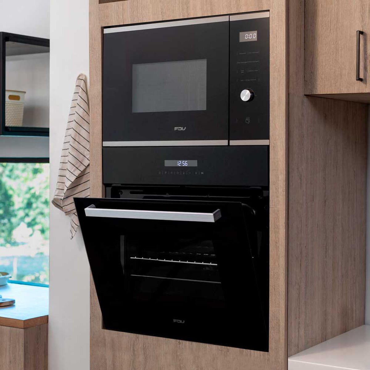 Horno Empotrado Fdv DeS&iacute;gn Touch 58 lts.