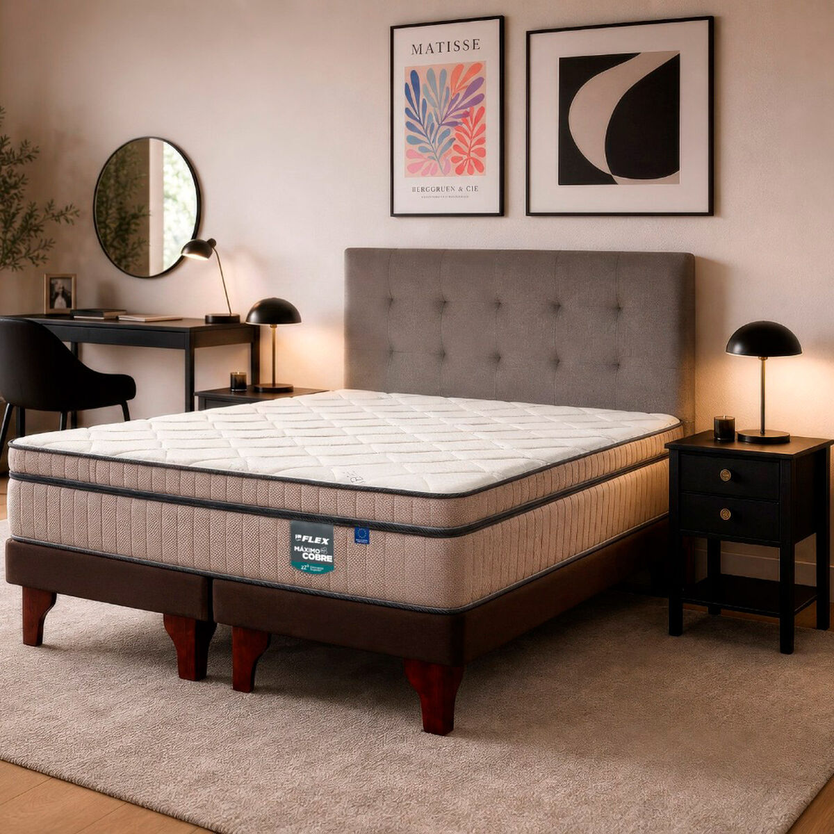 Cama Europea Flex Base Dividida S&uacute;per King M&aacute;ximo Cobre + Respaldo Design Gris + 2 Veladores Rover