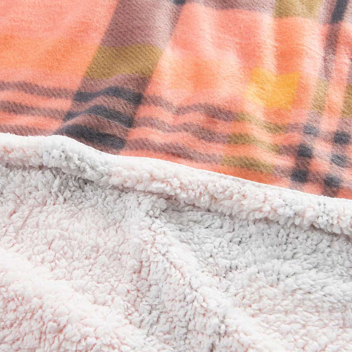 Frazada de Poliéster Mashini 1,5 Plazas Tartan Coral